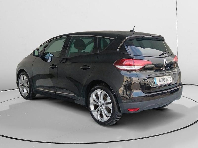Usado Renault Scénic IV Business 120 CV (88 kW) 2019 Negro Monovolumen