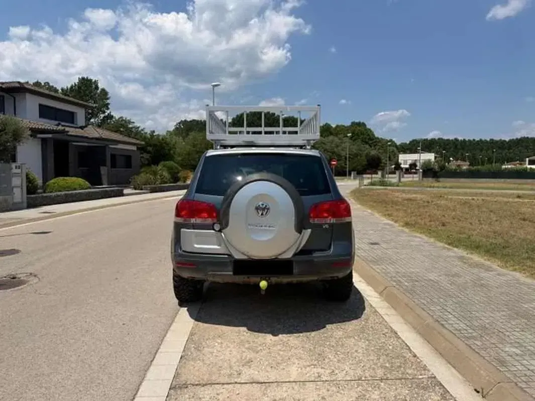 Usado VW Touareg 241 CV (177 kW) 2005 Azul SUV