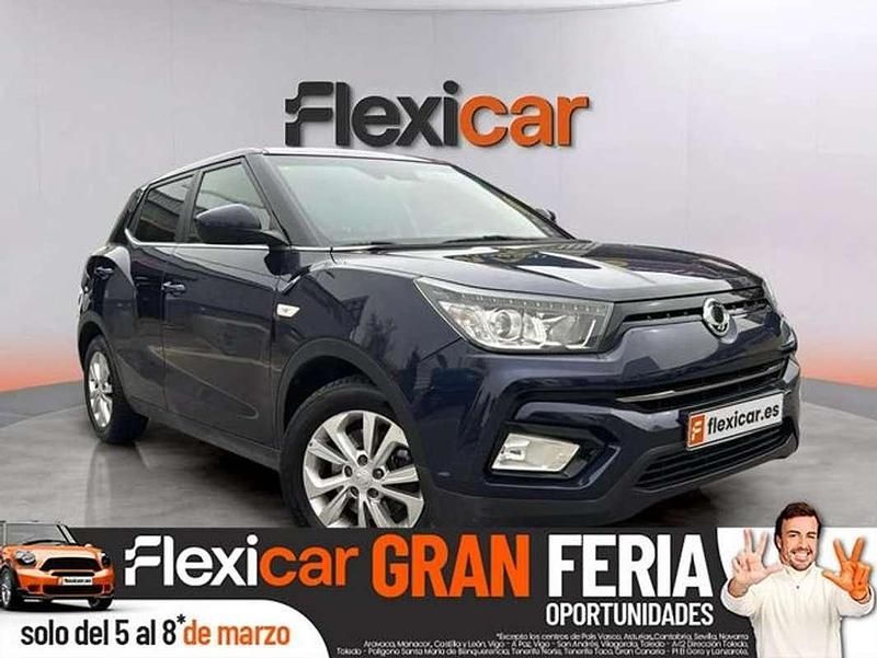 Usado Ssangyong (KGM) Tivoli 128 CV (94 kW) 2018 Azul SUV
