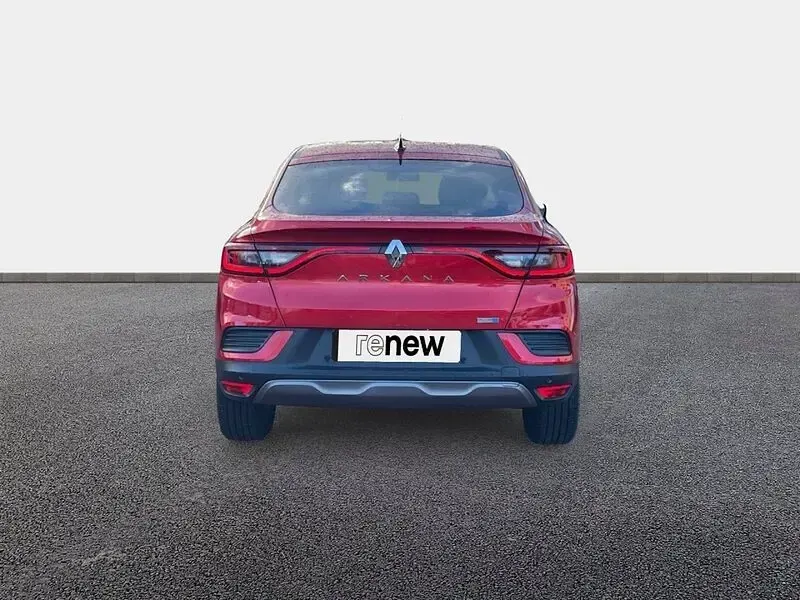 Usado Renault Arkana Zen 145 CV (106 kW) 2022 Rojo SUV