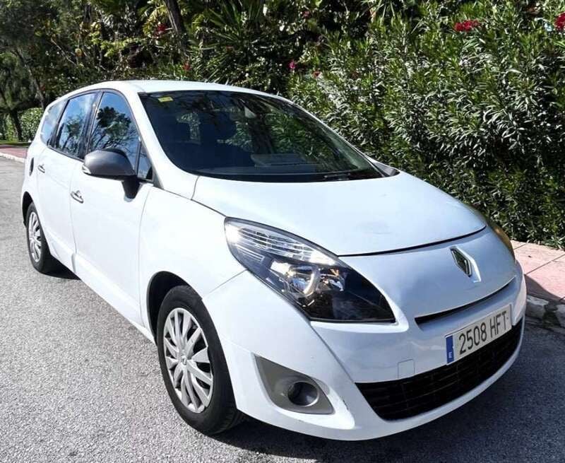 Blanco Usado 2011 Renault Scénic III Dynamique Monovolumen | 4990 € (Precio justo) - Imagen 1/4