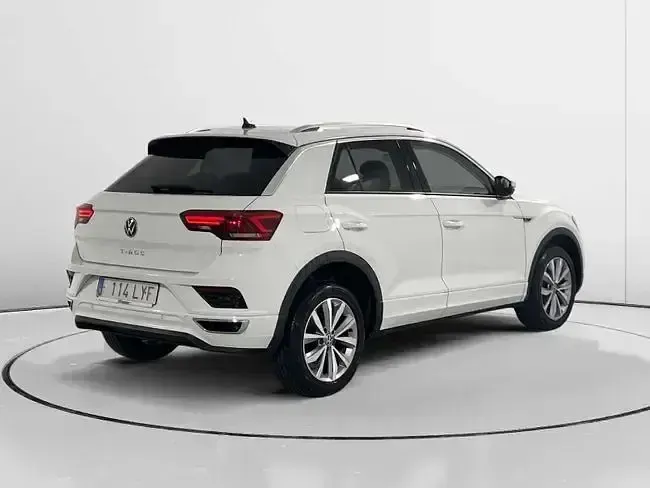 Usado VW T-Roc Advance 110 CV (80 kW) 2022 Blanco SUV