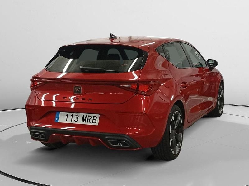 Usado Cupra Leon 150 CV (110 kW) 2024 Rojo Berlina