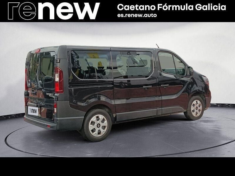 Usado Renault Trafic 150 CV (110 kW) 2024 Negro Monovolumen