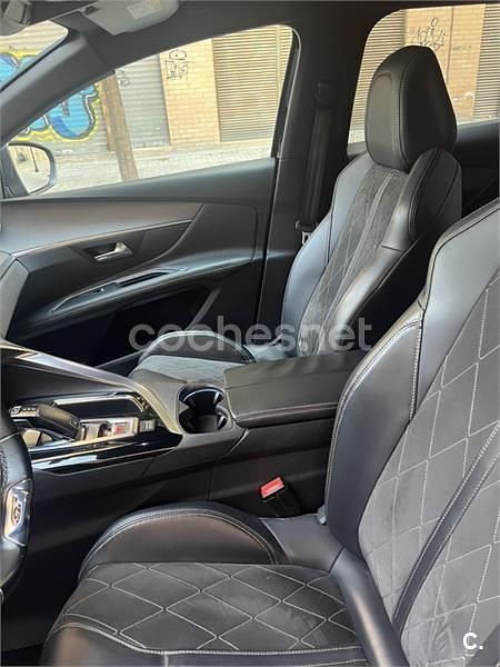 Negro Usado 2016 Peugeot 3008 GT SUV | 13.000 € (Precio justo) - Imagen 1/4
