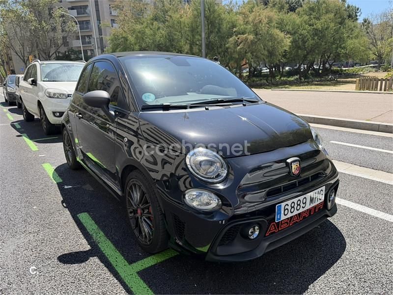 Usado Abarth 695C 180 CV (132 kW) 2023 Negro Descapotable