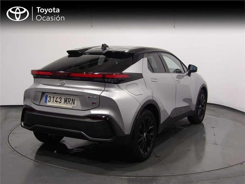 Usado Toyota C-HR Sport 223 CV (164 kW) 2024 Gris / plata SUV
