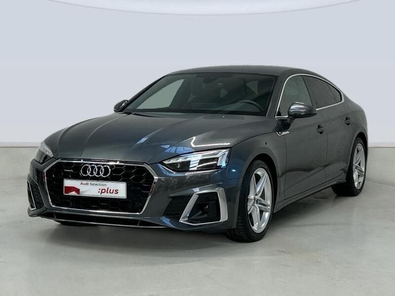 Gris Usado 2023 Audi A5 Sportback Ambiente Berlina | 42.300 € (Precio justo) - Imagen 1/4