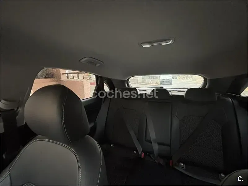 Usado Kia Ceed 136 CV (100 kW) 2019 Blanco Utilitario