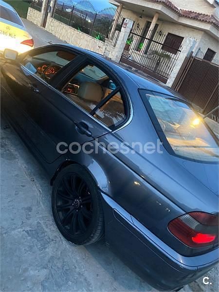 Usado BMW 320 150 CV (110 kW) 2001 Gris / plata Berlina