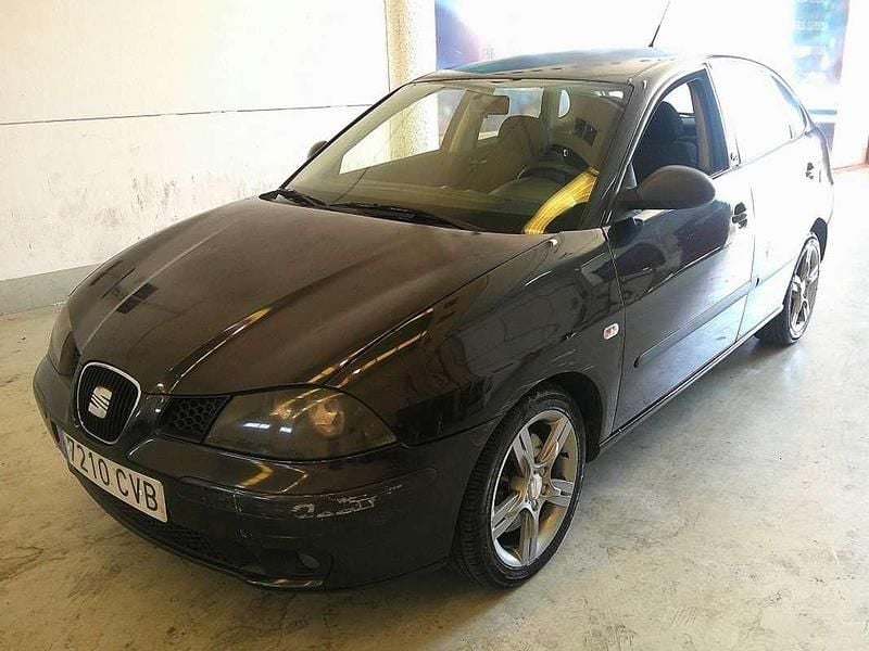 Negro Usado 2004 Seat Ibiza FR Utilitario | 1990 € (Super precio) - Imagen 1/4