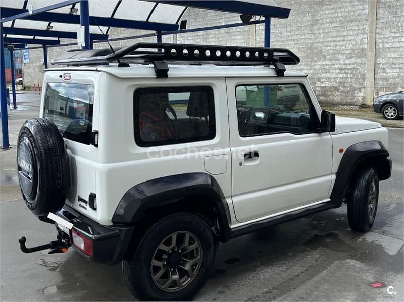 Usado Suzuki Jimny 102 CV (75 kW) 2023 Blanco SUV