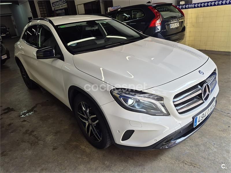 Blanco Usado 2014 Mercedes GLA200 Style SUV | 13.900 € (Un poco caro) - Imagen 1/2