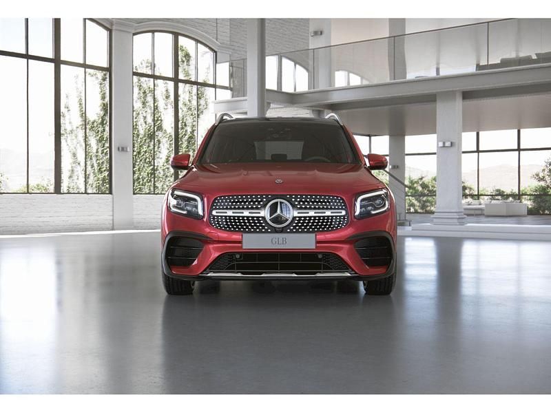Usado Mercedes GLB200 149 CV (109 kW) 2021 Rojo SUV
