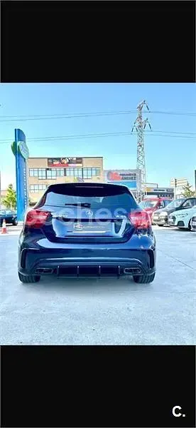Usado Mercedes A45 AMG 381 CV (280 kW) 2016 Azul Utilitario