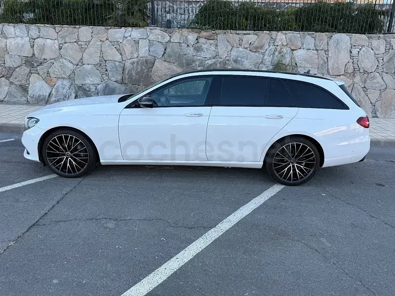 Usado Mercedes E220 194 CV (142 kW) 2017 Blanco Familiar