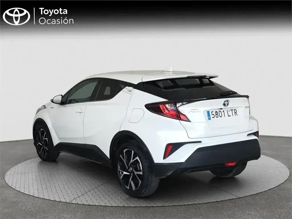 Usado Toyota C-HR Advance 122 CV (89 kW) 2021 Blanco SUV