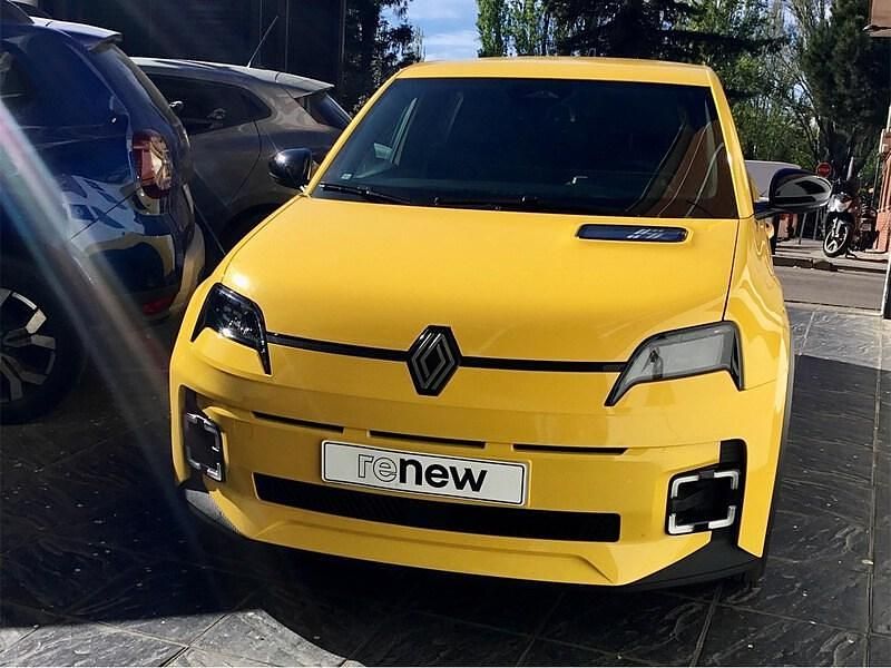 Usado Renault R5 Techno 110 kW (150 CV) 2025 Amarillo Utilitario
