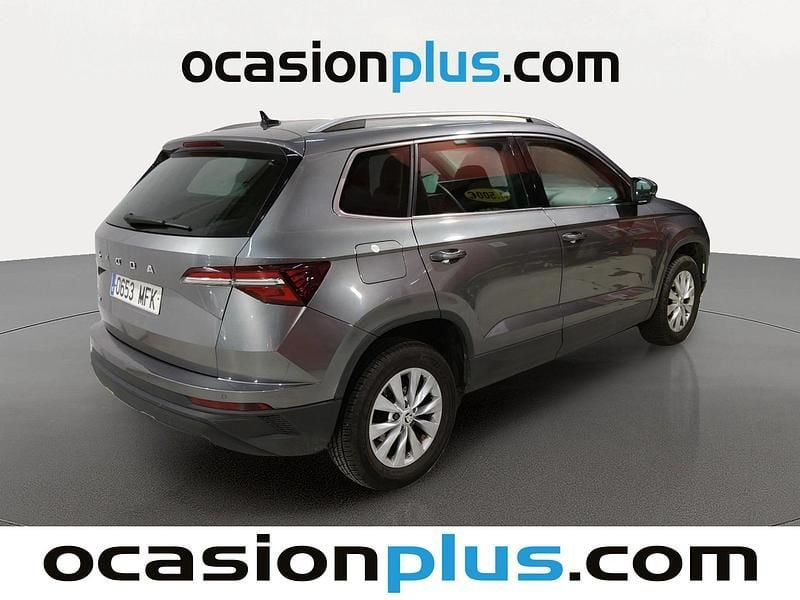 Usado Skoda Karoq Ambition 150 CV (110 kW) 2023 Gris SUV