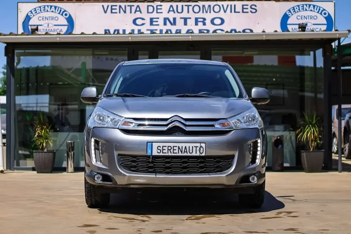 Usado Citroën C4 Aircross Exclusive 114 CV (83 kW) 2015 Gris SUV