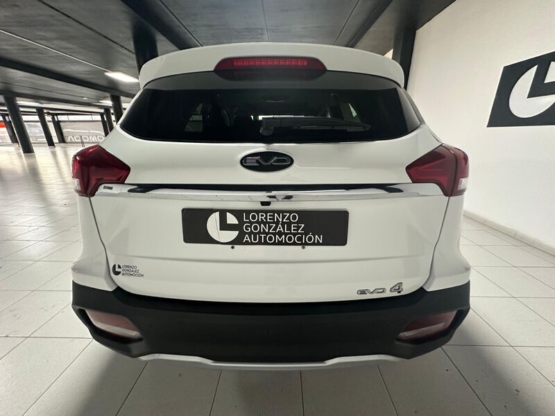 Usado EVO Evo 4 114 CV (83 kW) 2024 Blanco SUV