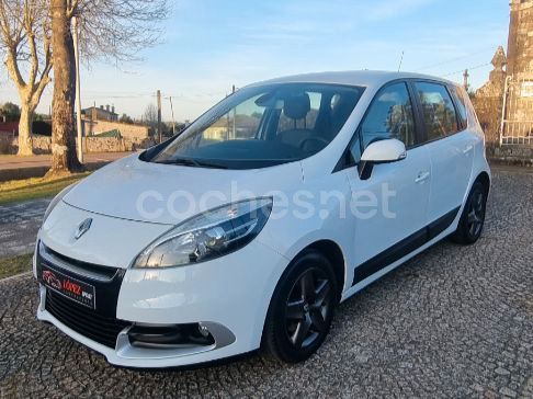Blanco Usado 2013 Renault Scénic III Expression Monovolumen | 6990 € (Precio justo) - Imagen 1/4