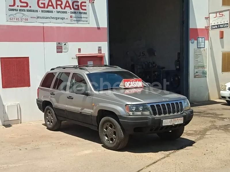 Usado Jeep Grand Cherokee Laredo 140 CV (102 kW) 2000 Marrón SUV