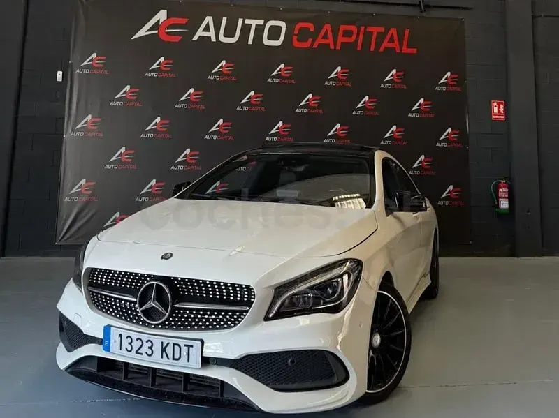 Usado Mercedes CLA250 218 CV (160 kW) 2016 Blanco Berlina