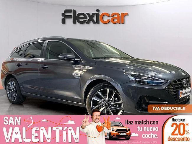 Usado Hyundai i30 100 CV (73 kW) 2024 Gris Familiar