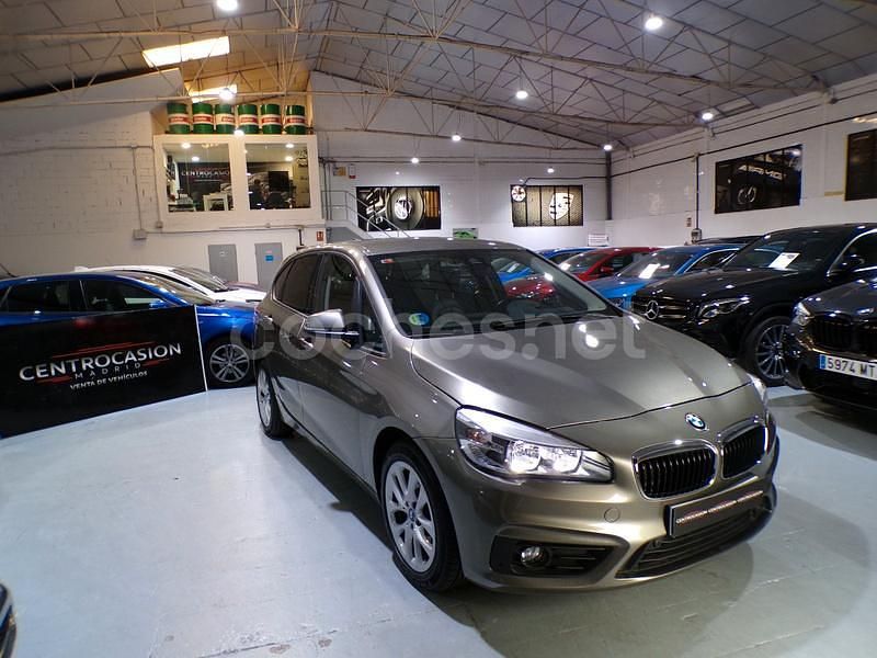 Beige Usado 2017 BMW 225 Active Tourer iPerformance Monovolumen | 13.990 € (Precio justo) - Imagen 1/4