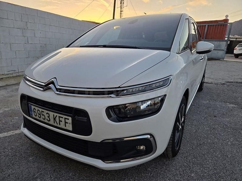 Usado Citroën C4 Picasso Live 120 CV (88 kW) 2018 Blanco Monovolumen