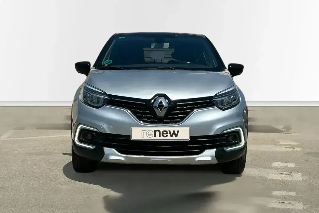 Usado Renault Captur Zen 130 CV (95 kW) 2019 Gris SUV