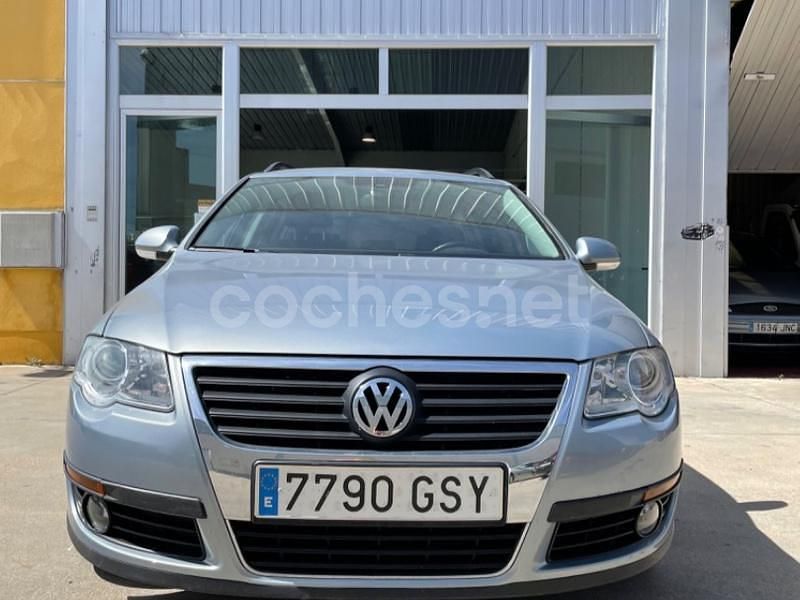 Usado VW Passat Edition 140 CV (102 kW) 2009 Azul Familiar