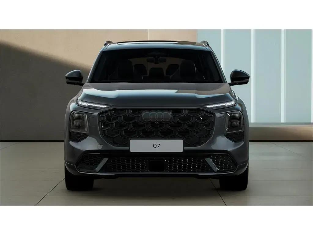 Nuevo Audi Q7 S-Line 299 CV (219 kW) 2026 Gris daytona SUV