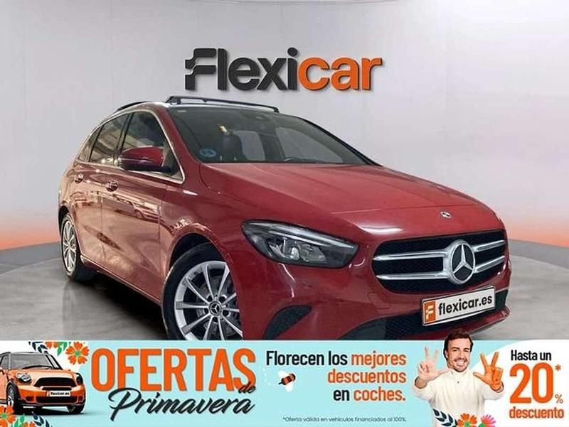 Usado Mercedes B200 150 CV (110 kW) 2019 Rojo Monovolumen