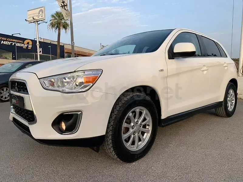Usado Mitsubishi ASX 114 CV (83 kW) 2016 Blanco SUV