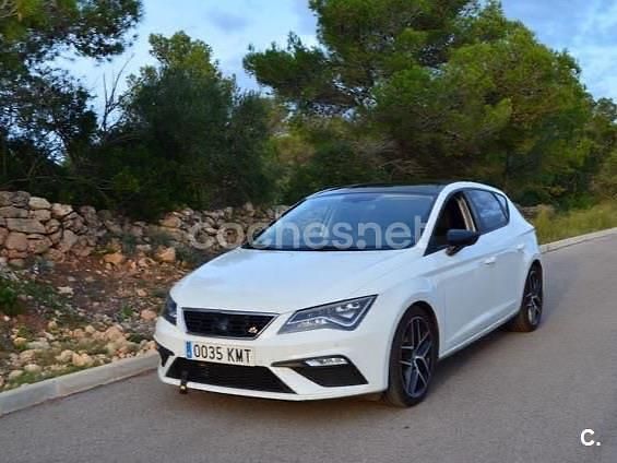 Usado Seat Leon FR 125 CV (91 kW) 2018 Blanco Berlina