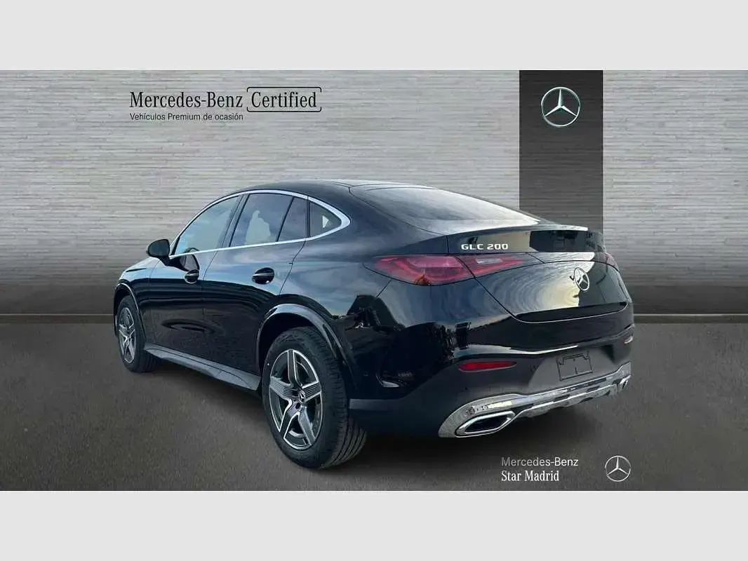 Usado Mercedes GLC250 211 CV (155 kW) 2026 Negro SUV