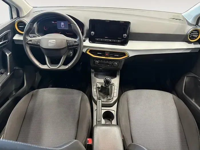 Usado Seat Ibiza Style 110 CV (80 kW) 2023 Blanco Utilitario