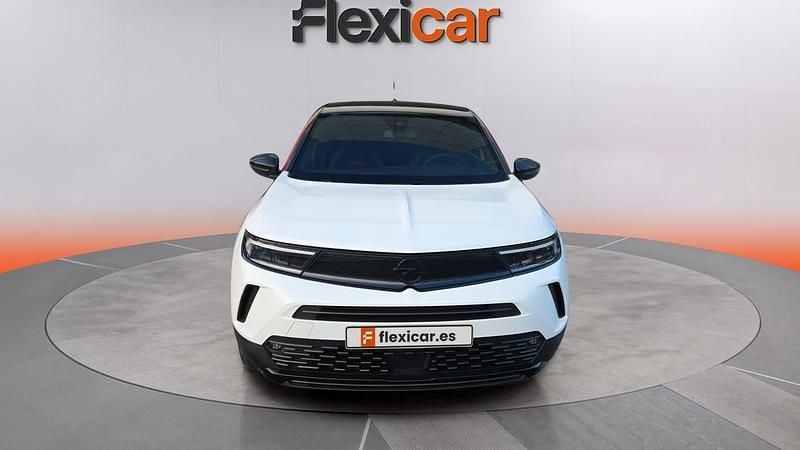 Usado Opel Mokka GS Line 131 CV (96 kW) 2022 Blanco SUV