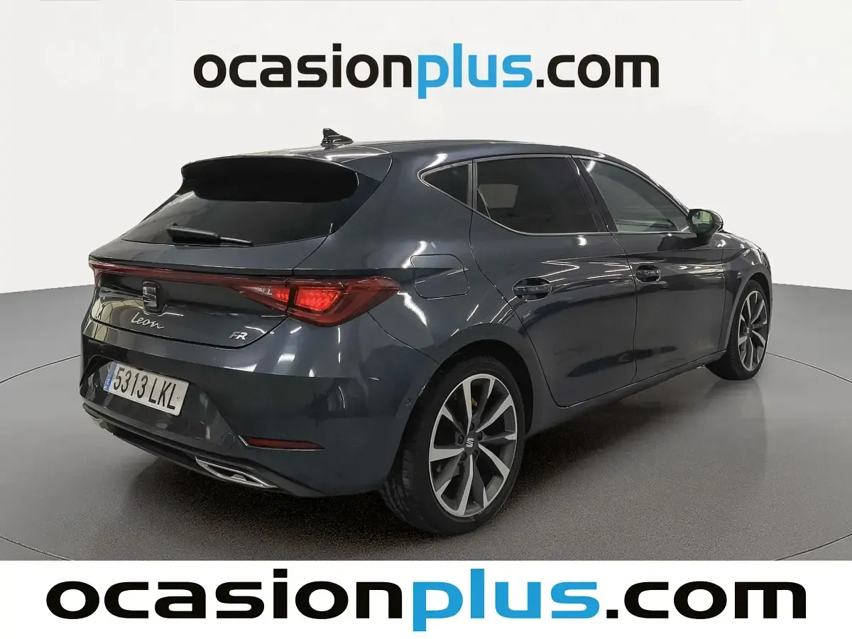Usado Seat Leon FR 150 CV (110 kW) 2020 Gris Utilitario