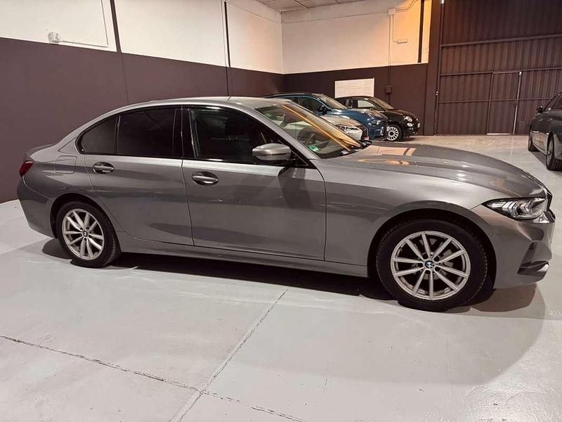 Usado BMW 320 184 CV (135 kW) 2024 Gris / plata Berlina