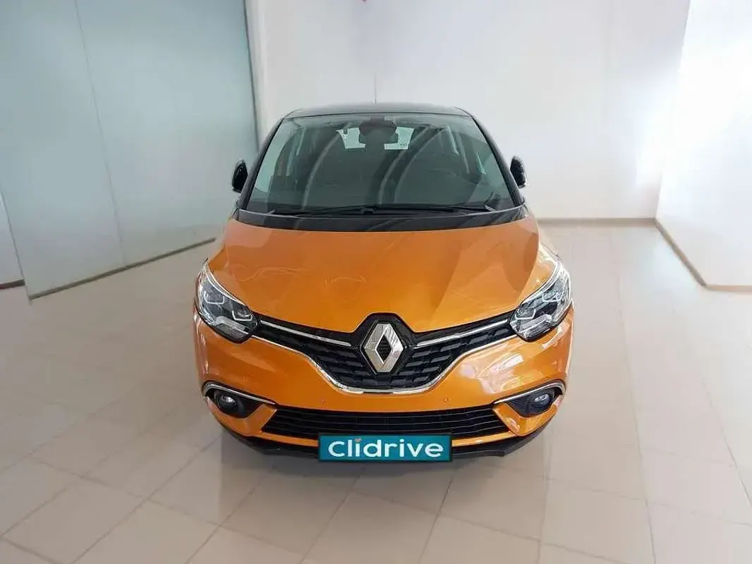 Usado Renault Scénic IV Zen 140 CV (102 kW) 2019 Amarillo Monovolumen