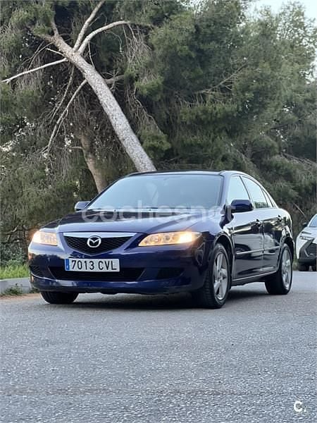 Usado Mazda 6 Active 120 CV (88 kW) 2004 Azul Berlina
