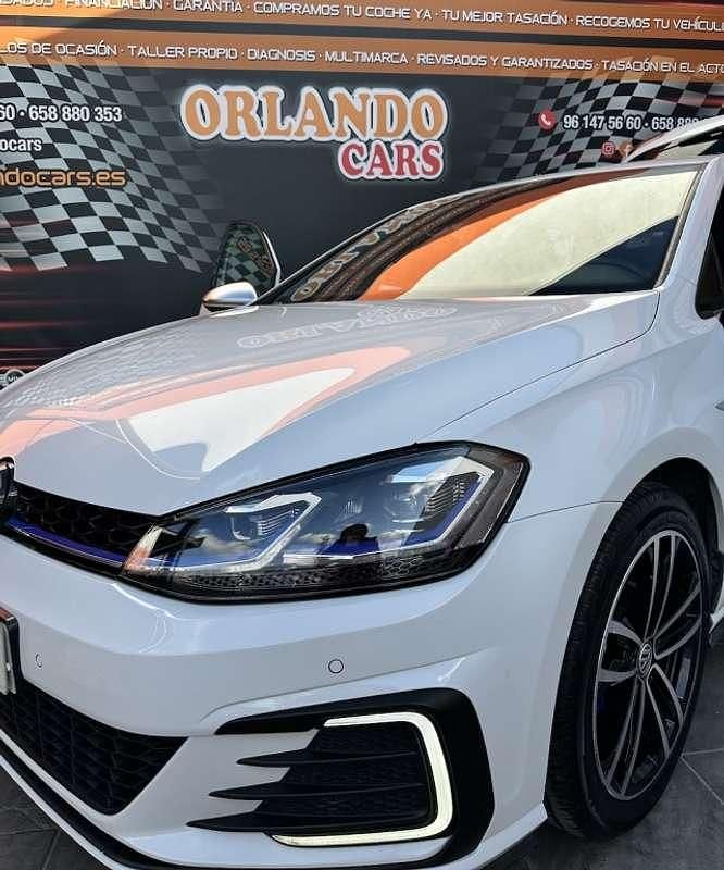 Blanco Usado 2018 VW Golf VII GTE Utilitario | 15.850 € (Un poco caro) - Imagen 1/4