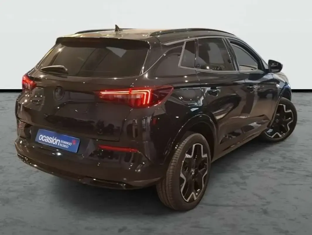 Usado Opel Grandland X 131 CV (96 kW) 2025 Negro SUV