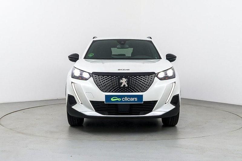Usado Peugeot 2008 Allure 101 CV (74 kW) 2023 Blanco SUV
