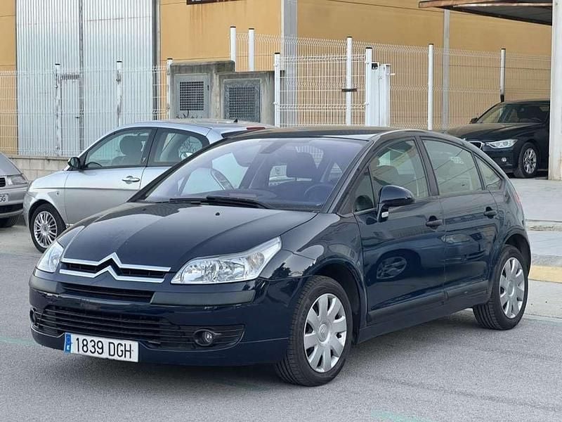Usado Citroën C4 109 CV (80 kW) 2005 Azul Utilitario
