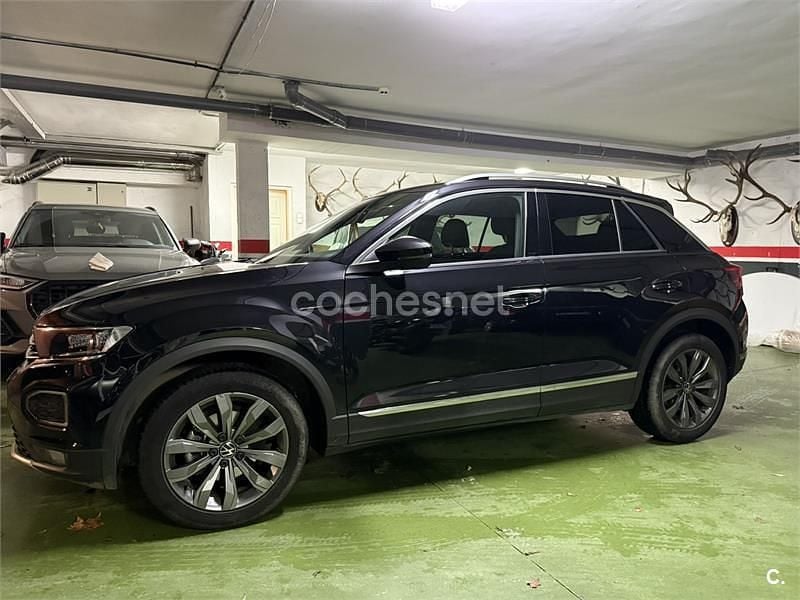 Usado VW T-Roc Advance 150 CV (110 kW) 2020 Negro SUV
