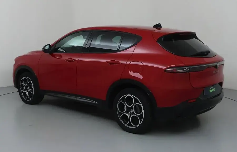 Usado Alfa Romeo Tonale Sprint 280 CV (205 kW) 2024 SUV